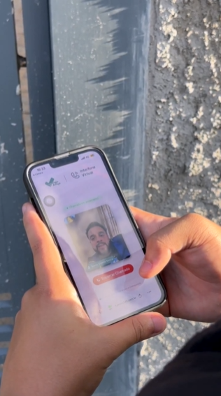 Videochamada em andamento pelo Interfone Virtual
